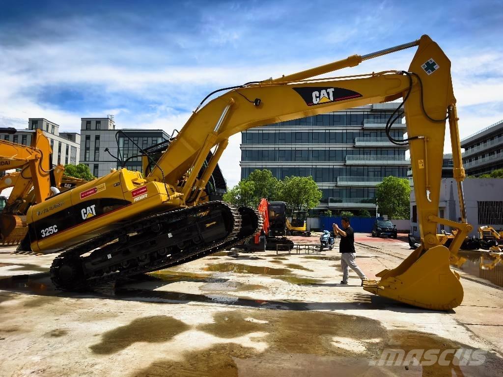 CAT 325 C Escavatori cingolati