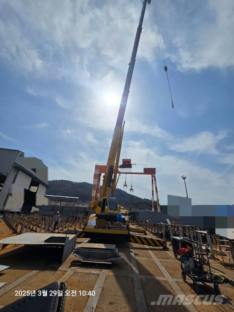 Kobelco RK 450 Gru per terreni difficili