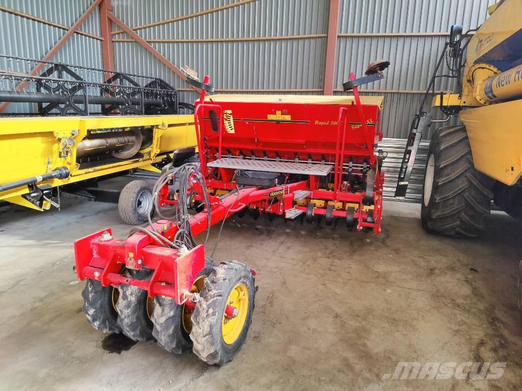 Väderstad Rapid300C Perforatrici