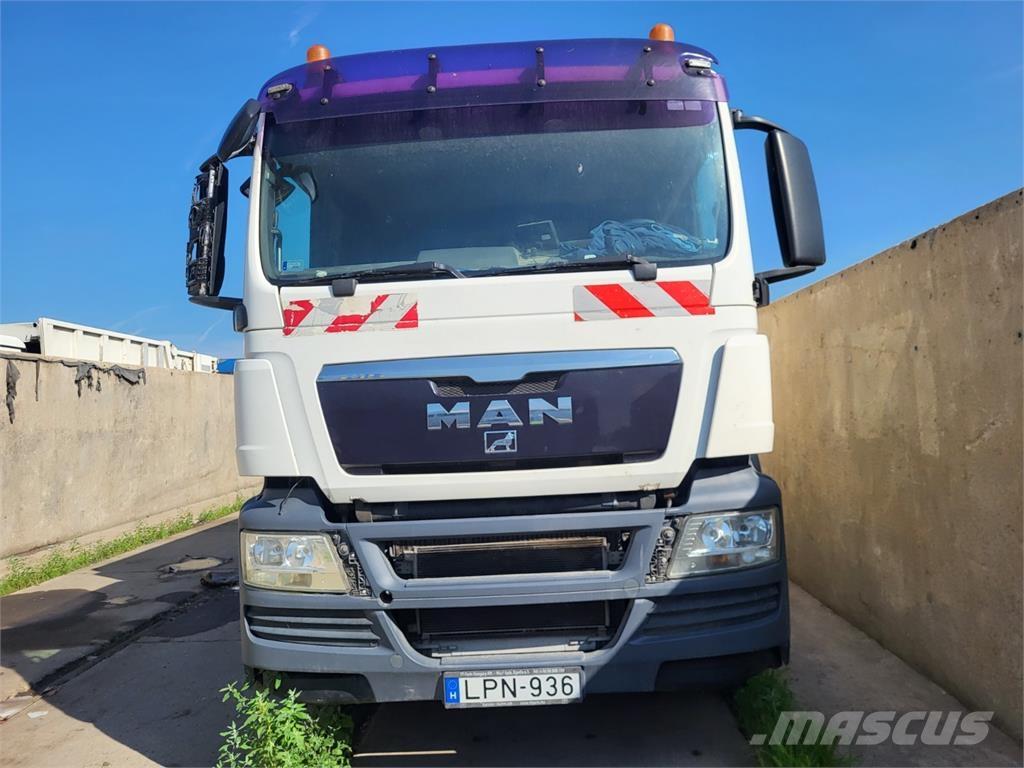 MAN TGS 28.320 6X2 Autocabinati