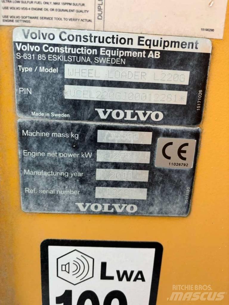 Volvo L 220 G Pale gommate