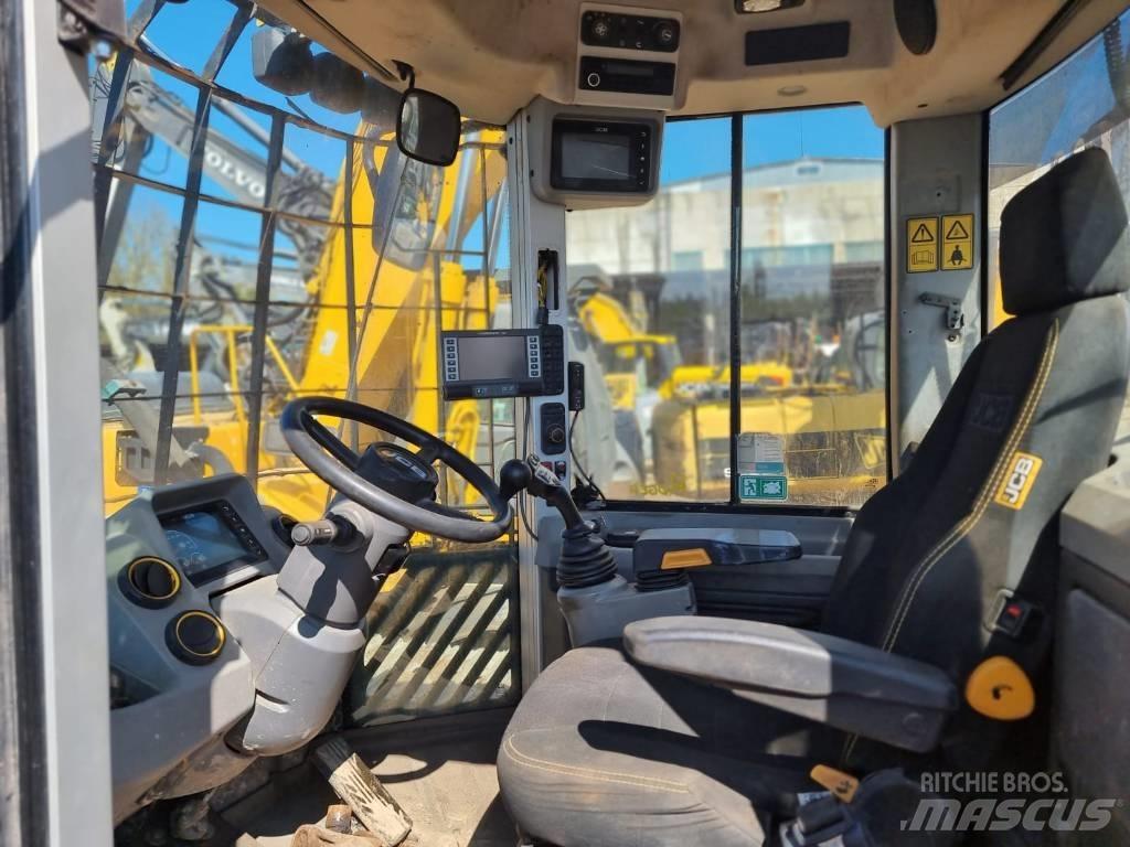 JCB 457 Pale gommate