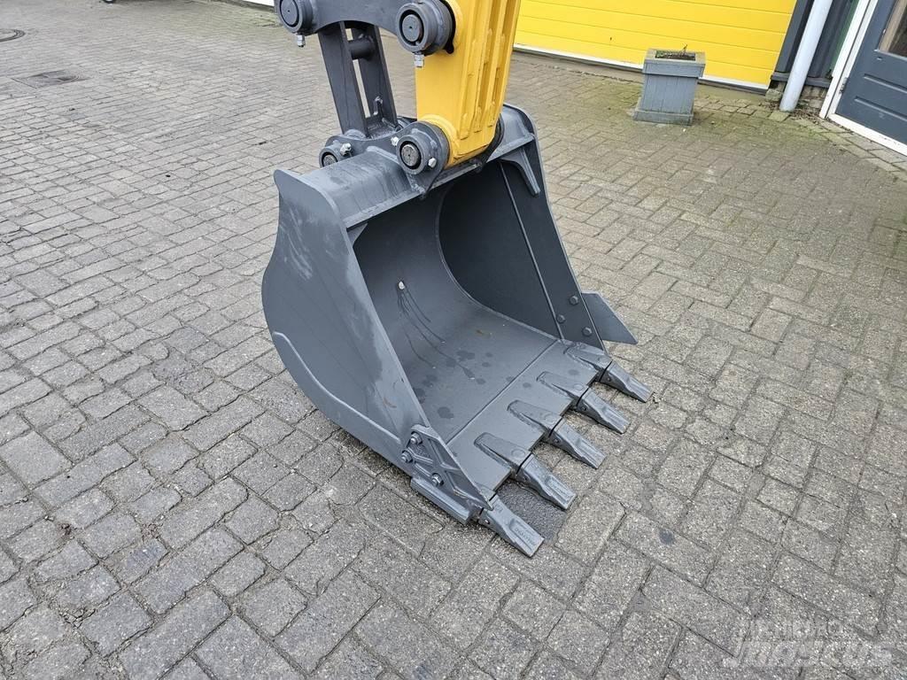 XCMG XE60GA Miniescavatori