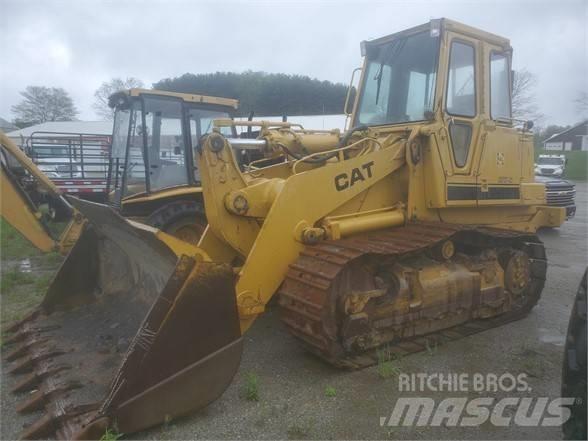 CAT 963 Pale cingolate