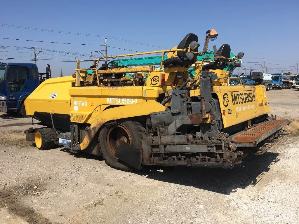 Mitsubishi MF61WD Finitrici