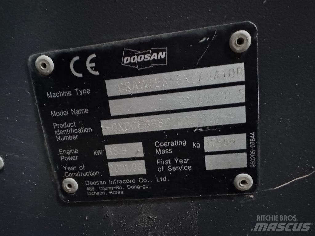 Doosan DX 140 LCR-5 Escavatori cingolati