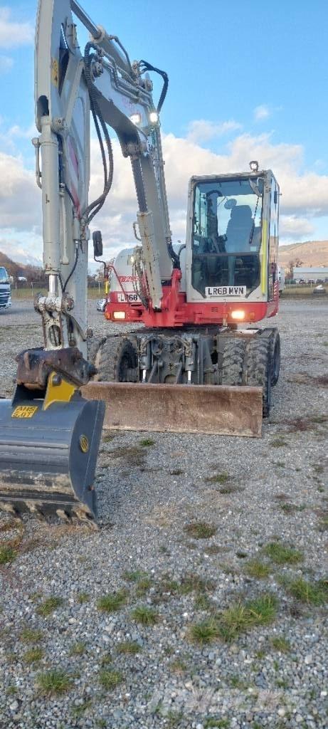 Takeuchi TB 295 W Escavatori gommati