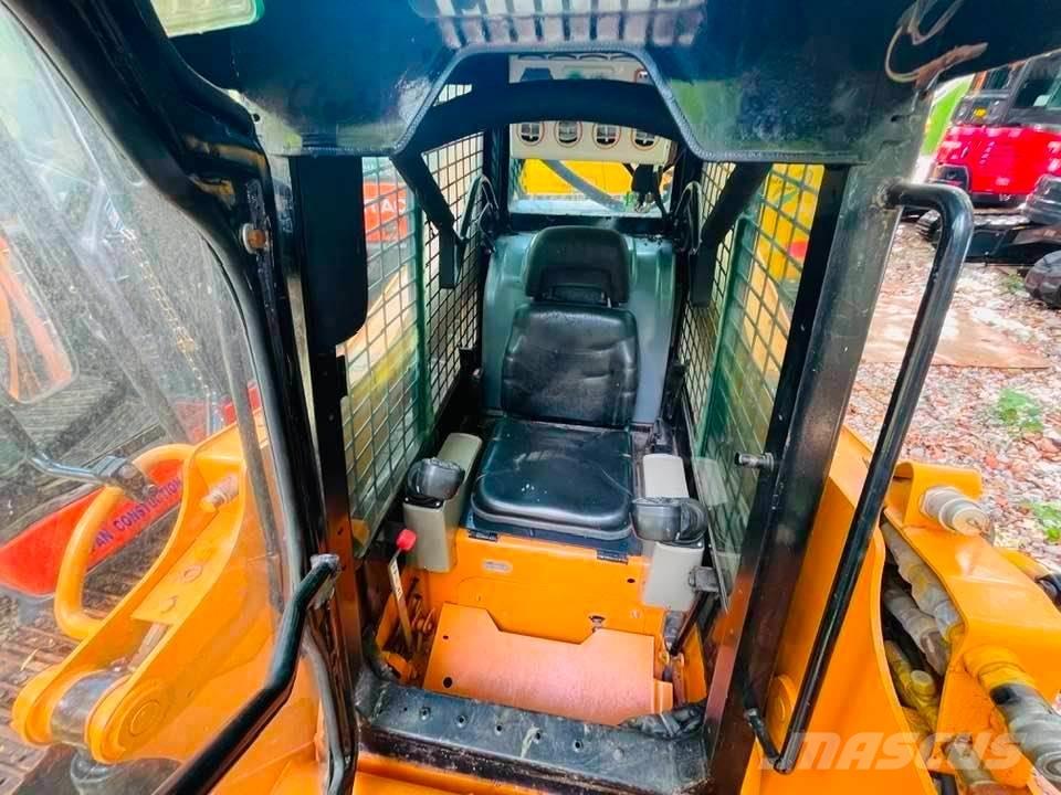 CASE 465 HD Mini Pale Gommate