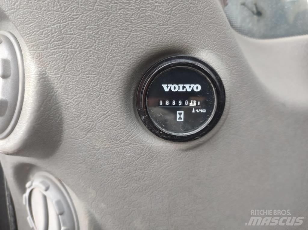Volvo EC300DL Escavatori cingolati