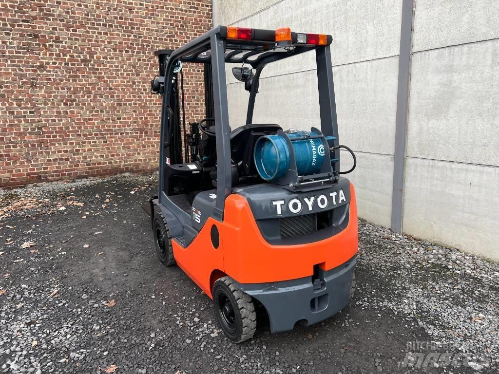 Toyota 02-8 FGF 15 Carrelli elevatori GPL