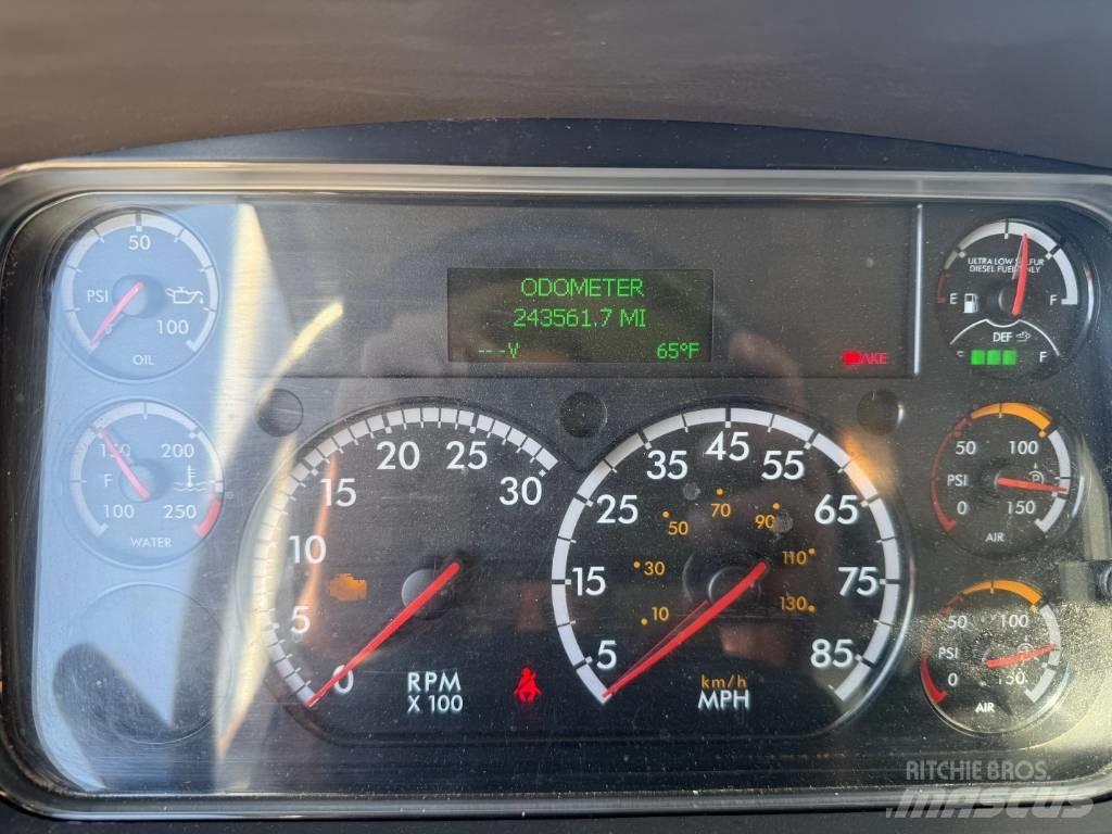 Freightliner M 106 Camion cassonati