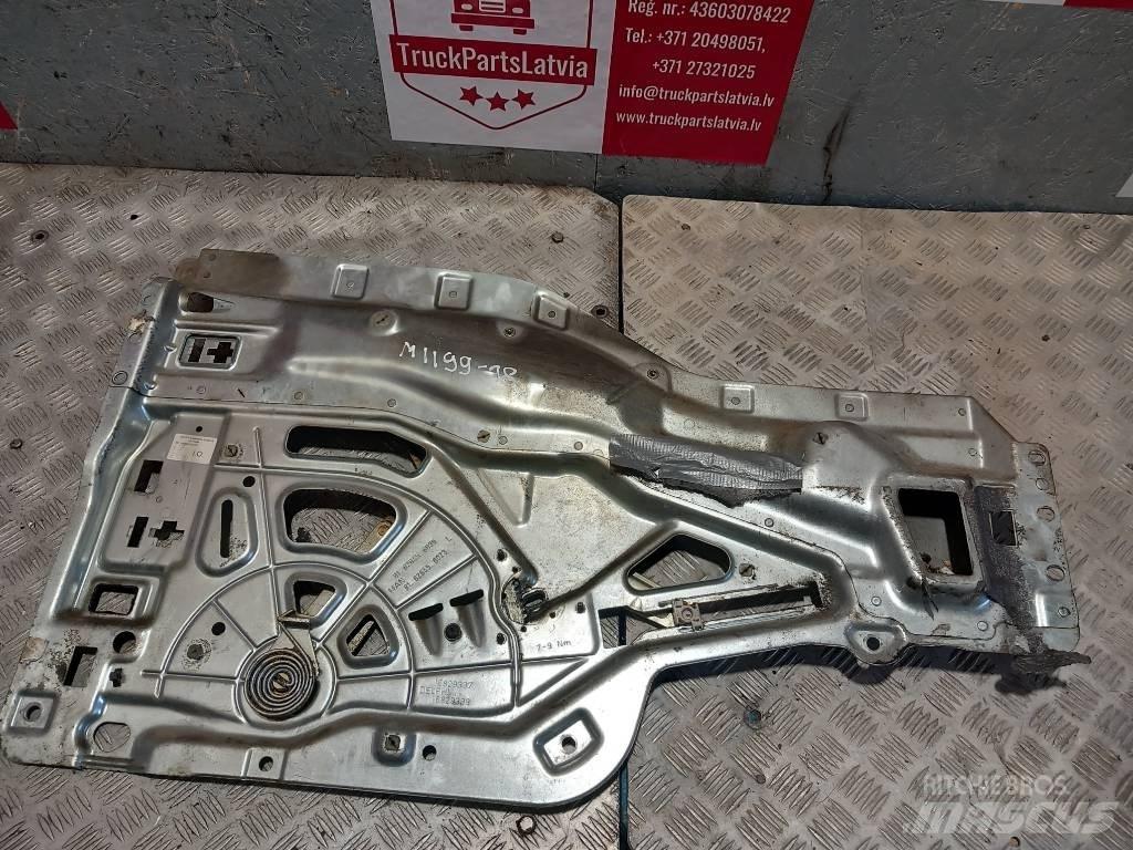 MAN TGM  81626456035 Cabine e interni