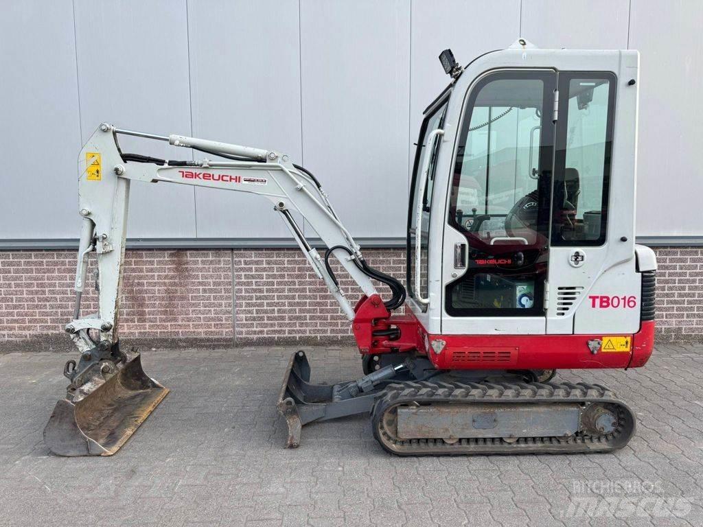 Takeuchi TB016 Miniescavatori