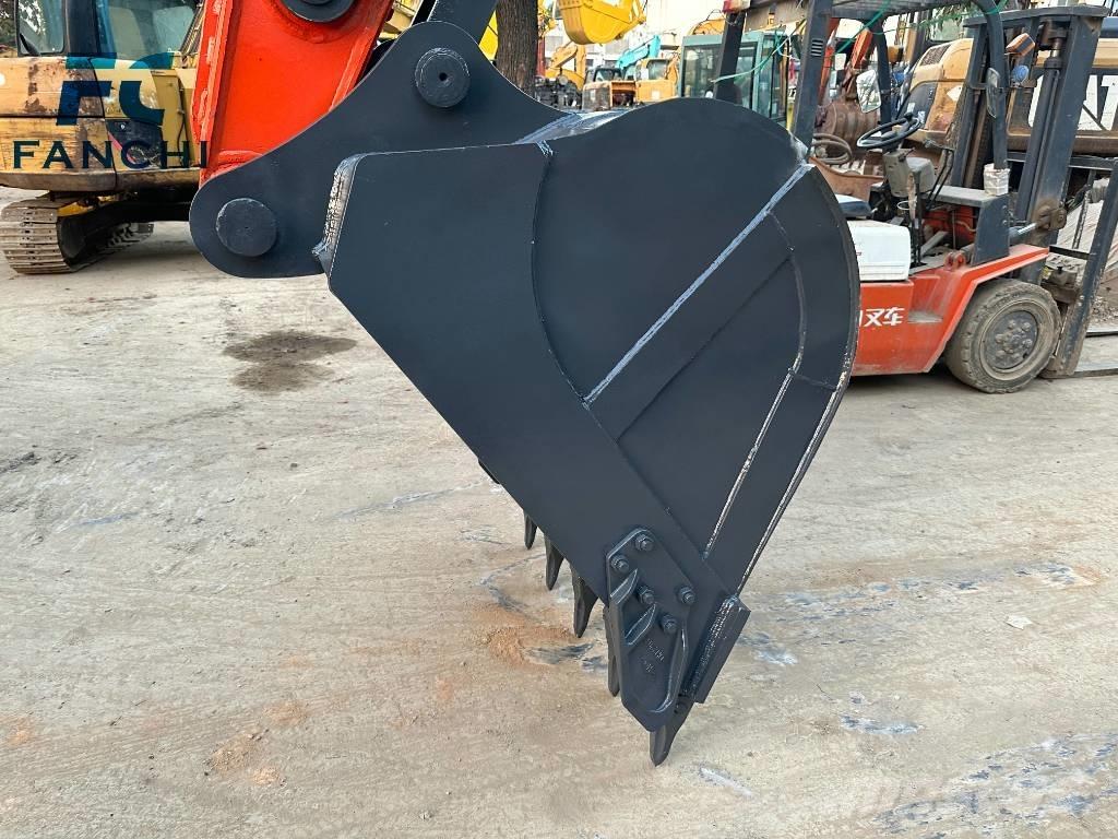 Doosan DX 225 LC Escavatori cingolati