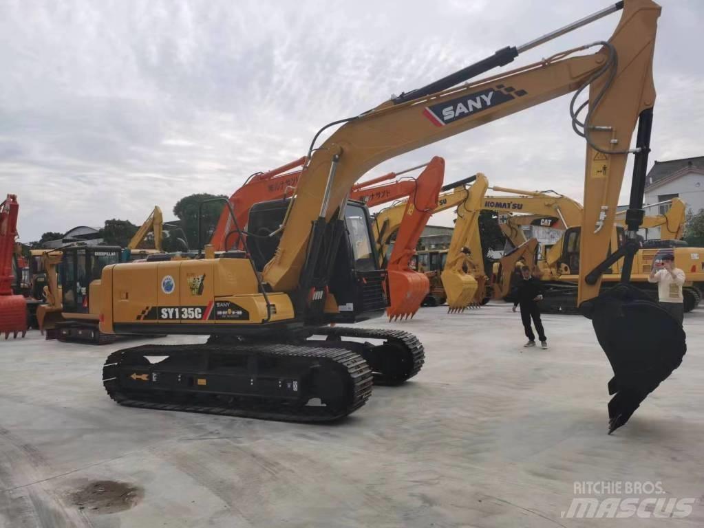Sany SY135C Escavatori cingolati
