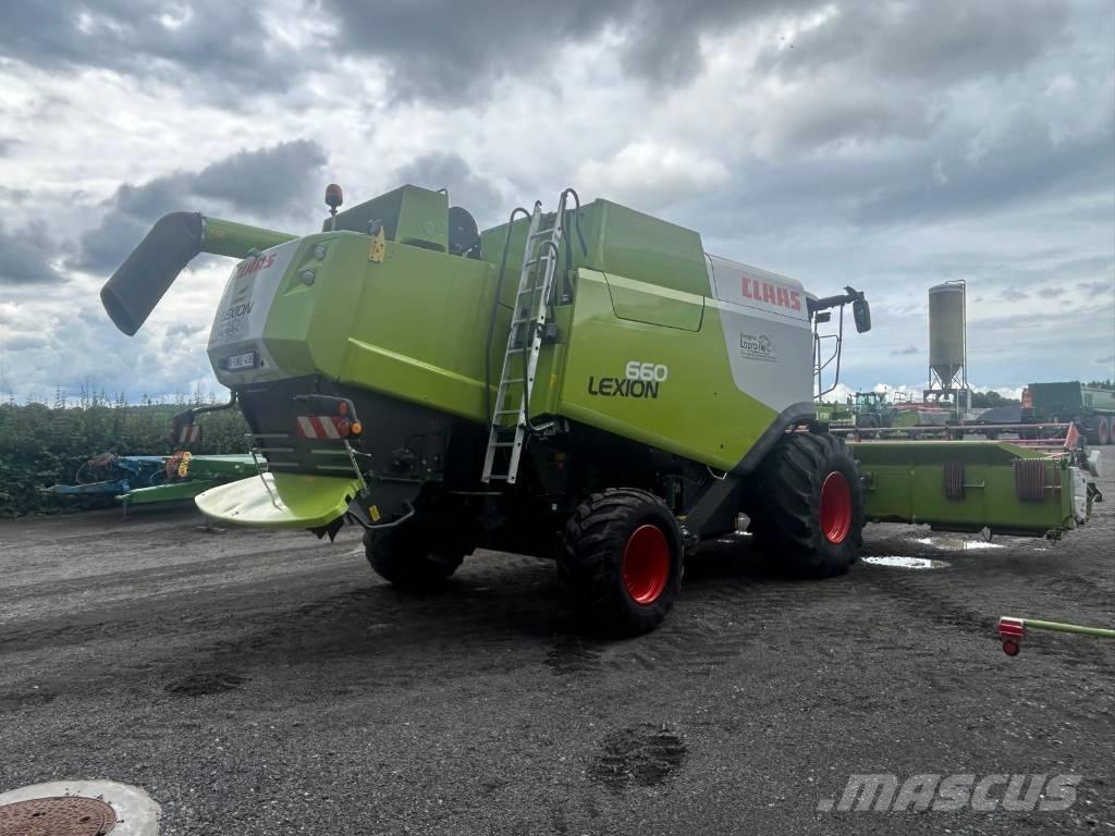 CLAAS Lexion 660 Mietitrebbiatrici