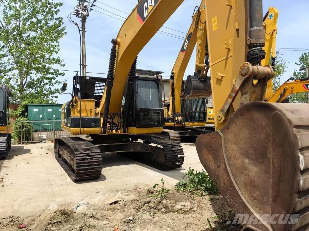 CAT 323 D Escavatori cingolati