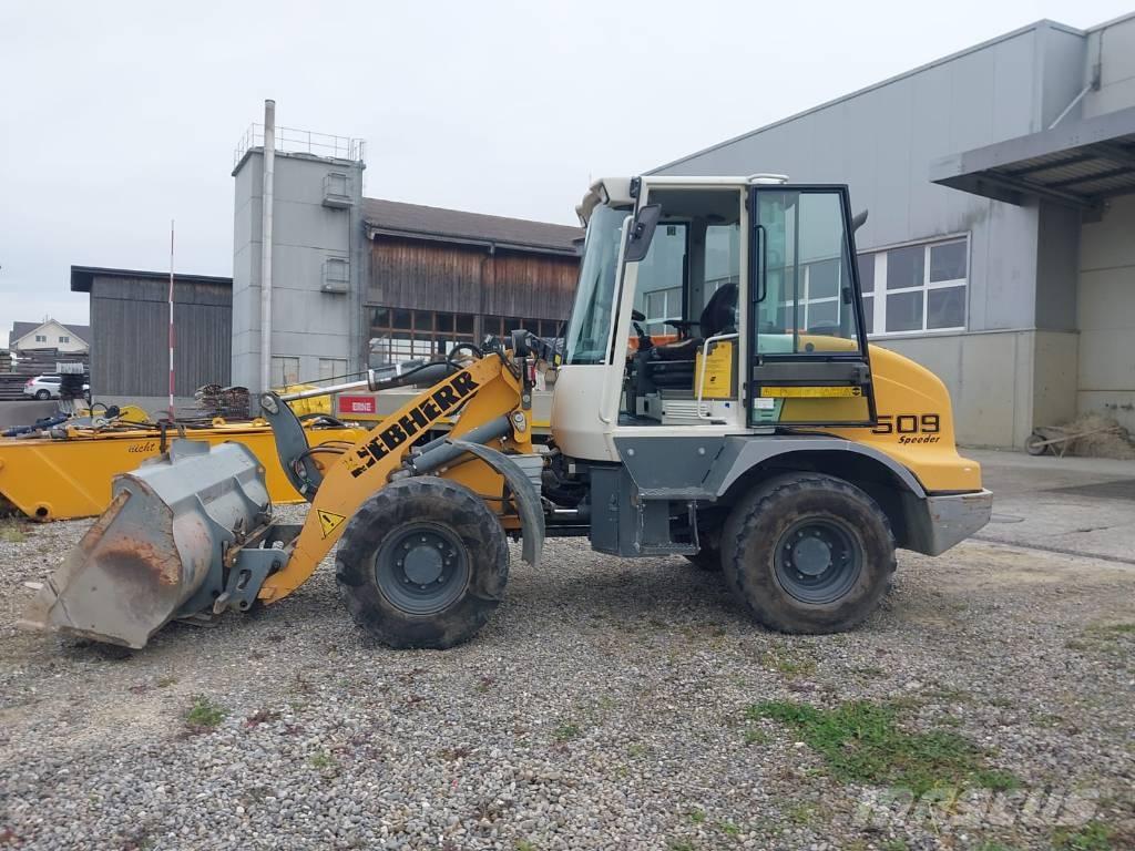 Liebherr L 509 Pale gommate
