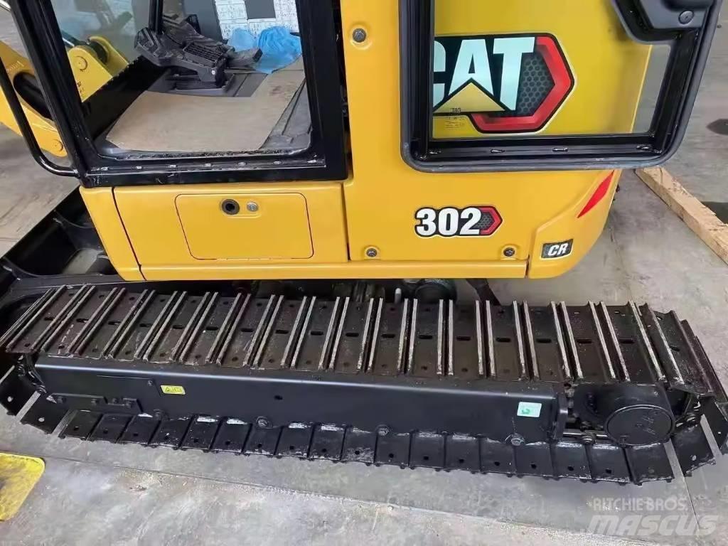CAT 302 Miniescavatori