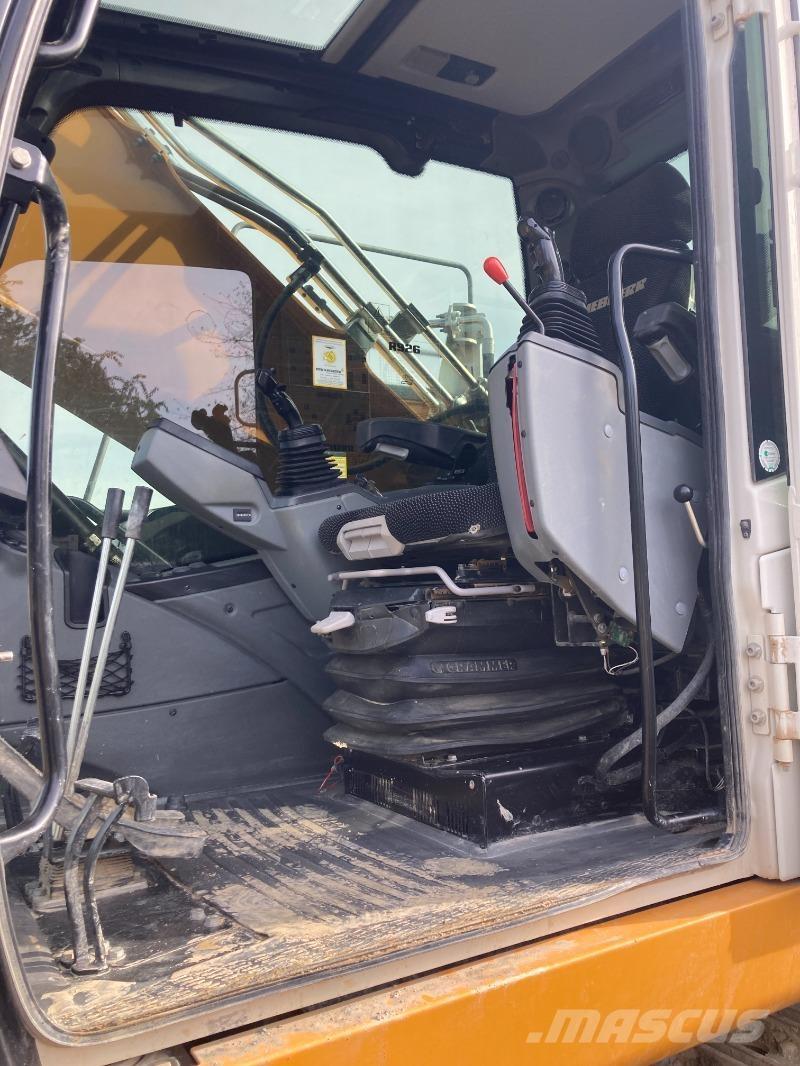 Liebherr R926 Escavatori cingolati