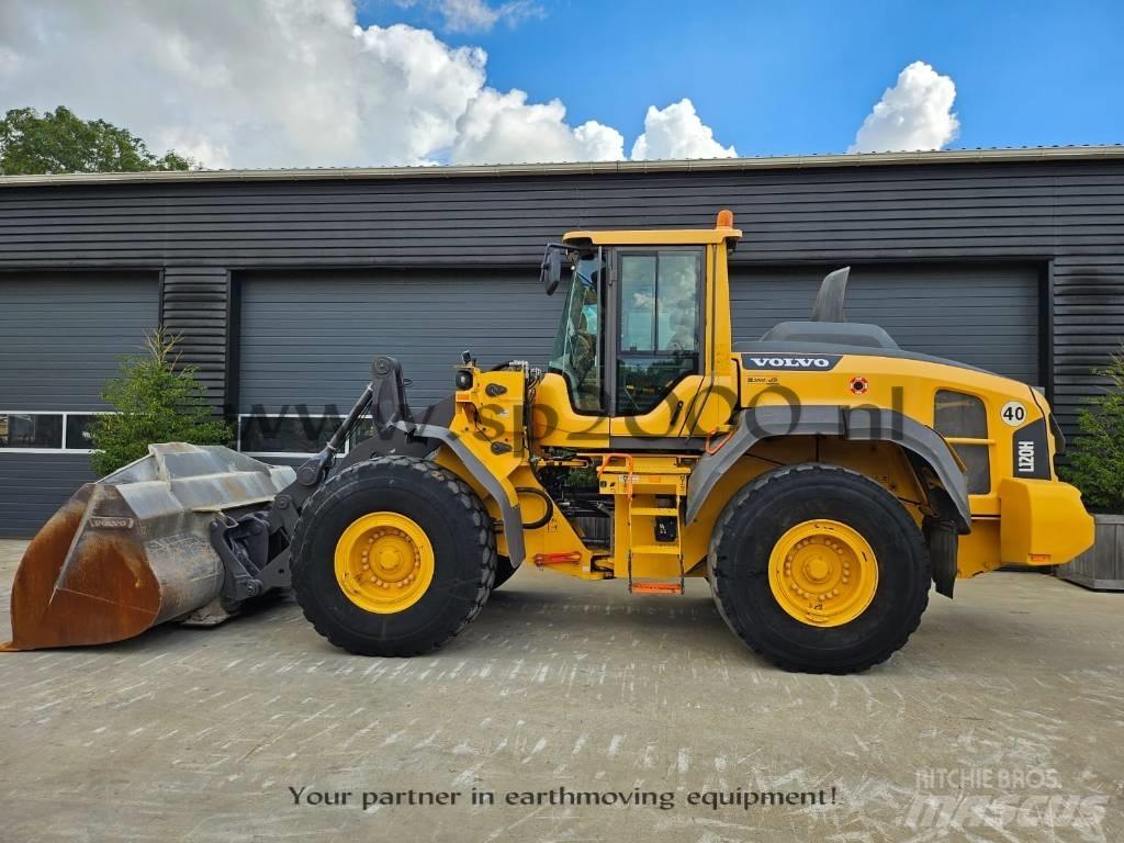 Volvo L 120 H Pale gommate