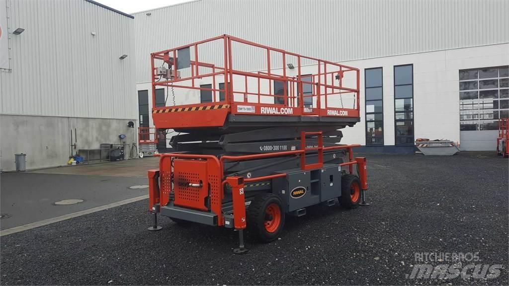 SkyJack 9250RT Piattaforme a pantografo
