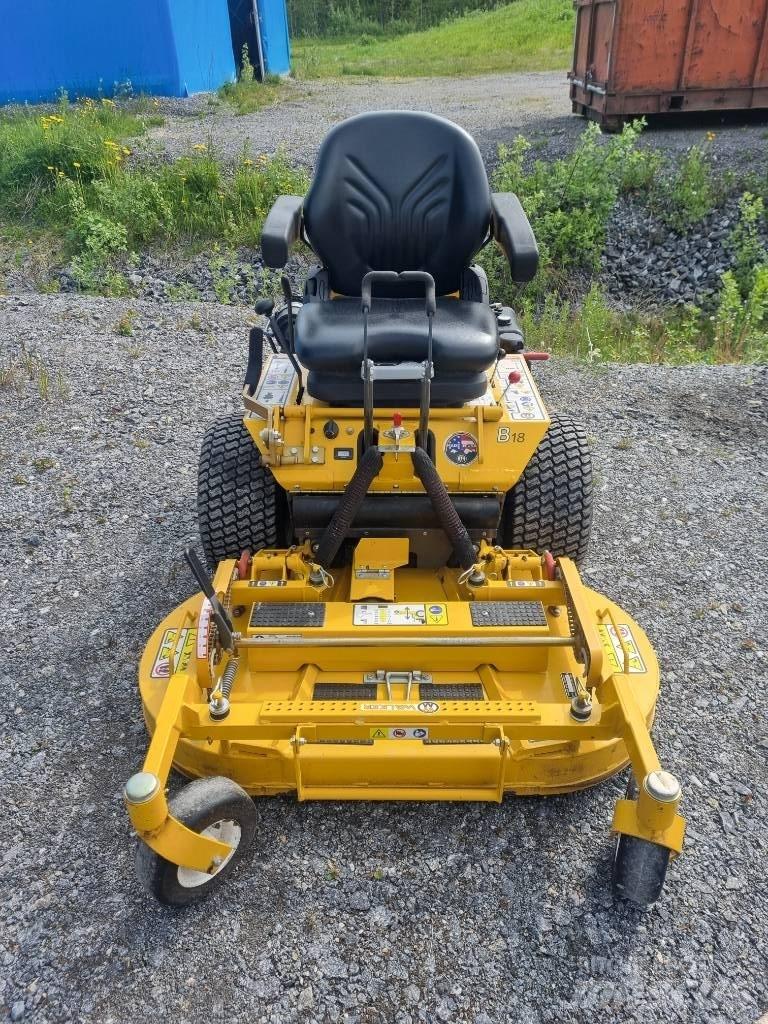 Walker B18 Trattorini tagliaerba