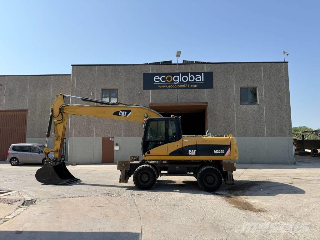 CAT M 322 D Escavatori gommati