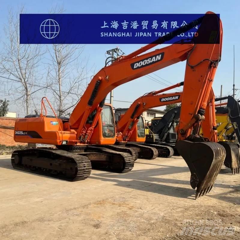 Doosan DH 225 LC-7 Escavatori cingolati