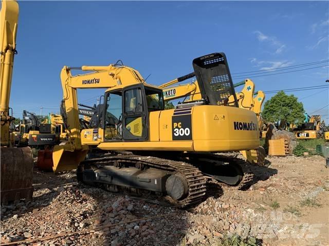Komatsu PC300-7 Escavatori cingolati
