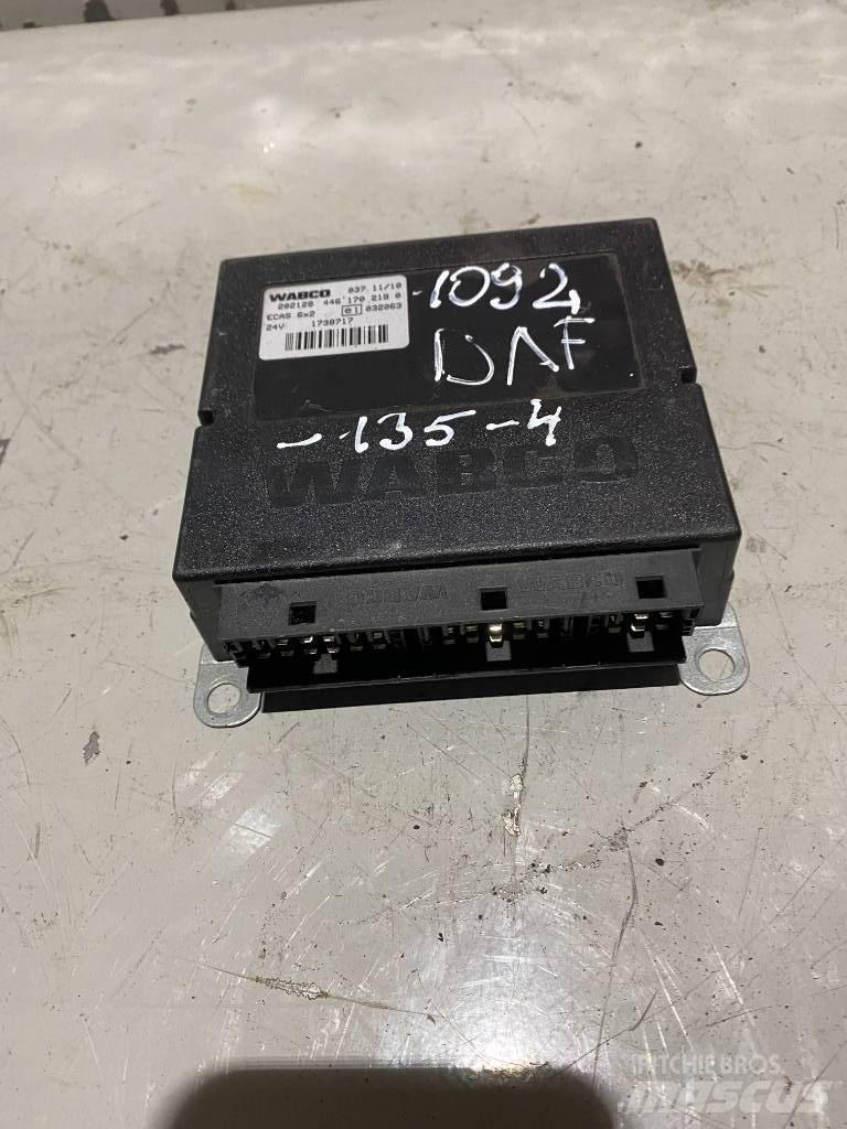 DAF XF 105.  1738717 Componenti elettroniche