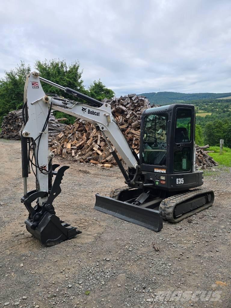 Bobcat E 35 Miniescavatori