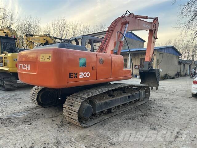 Hitachi EX200 Escavatori cingolati