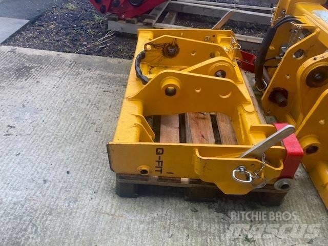 JCB QFIT HEADSTOCK Altri macchinari per caricamento e scavo
