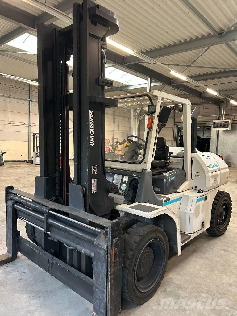 UniCarriers FD100-3 Carrelli elevatori diesel