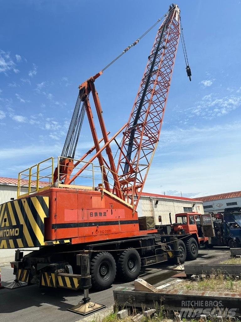 Sumitomo HC-218S Gru cingolate