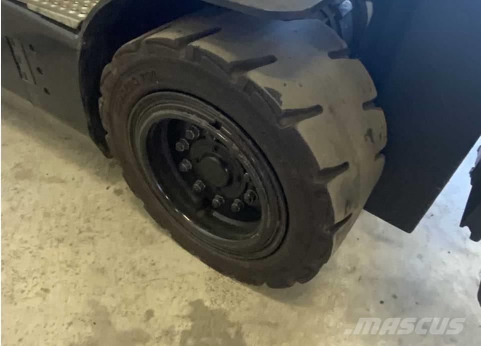 Doosan B 25 X-7 Carrelli elevatori elettrici