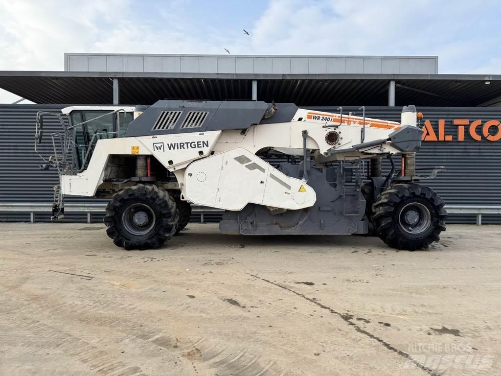 Wirtgen WR 240I Riciclatori d'asfalto