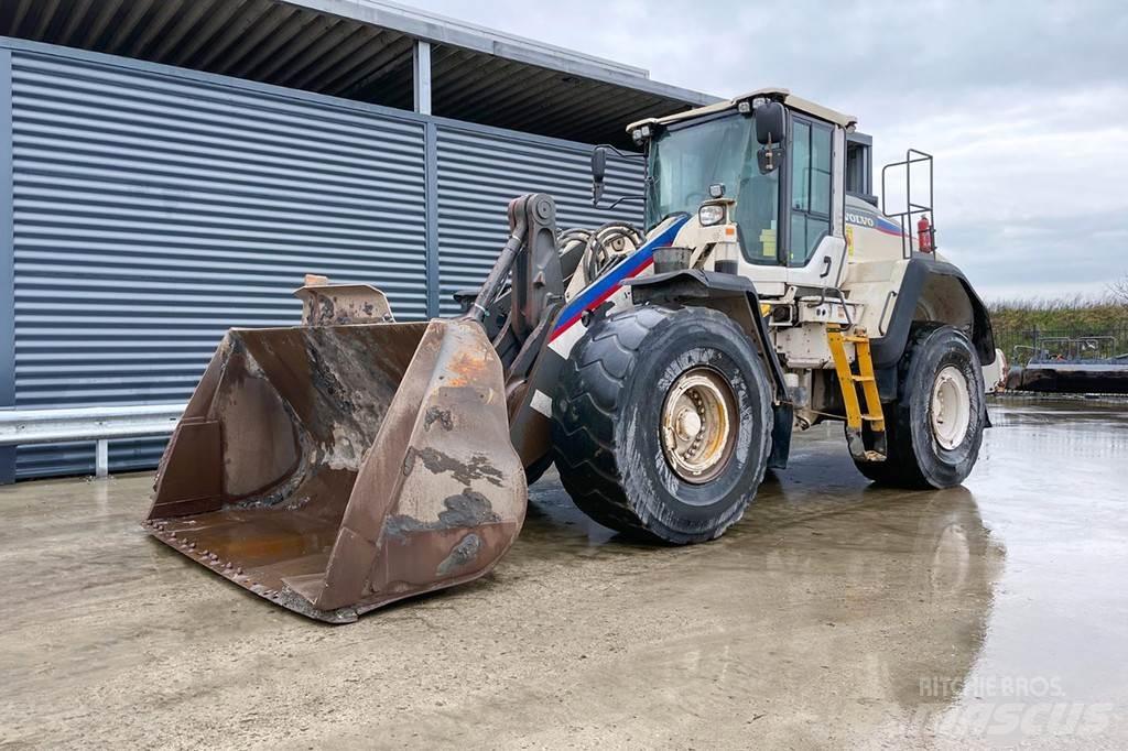 Volvo L 150H Pale gommate