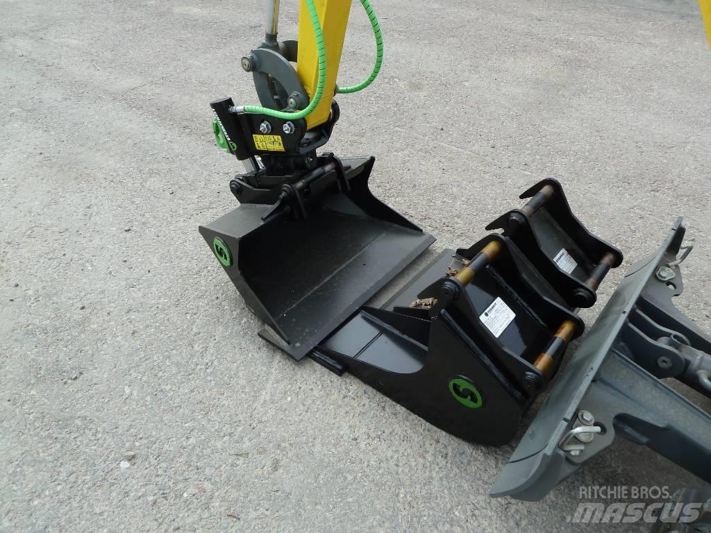 Wacker Neuson 803 Miniescavatori