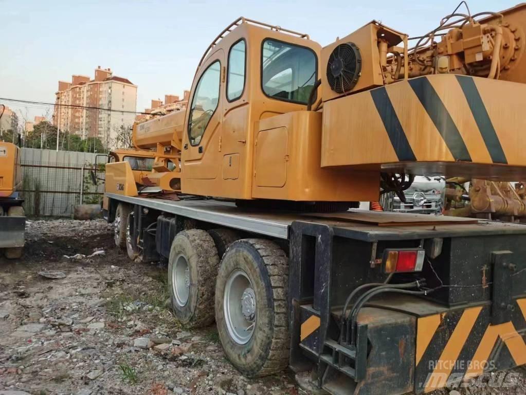 XCMG QY 50 K-II Gru cingolate
