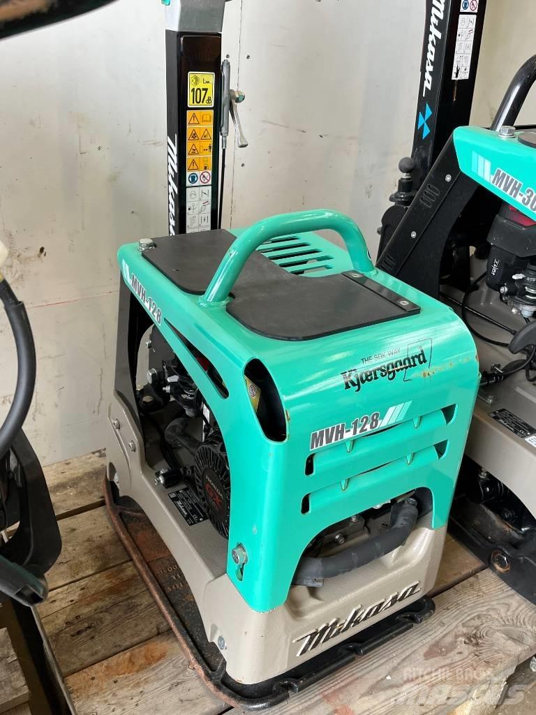 Mikasa MVH 128 GH Vibratori