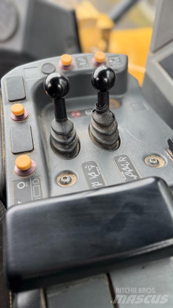 CAT 980 M Pale gommate
