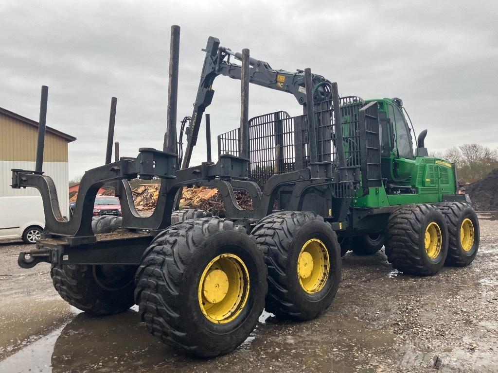 John Deere 1910G Forwarder