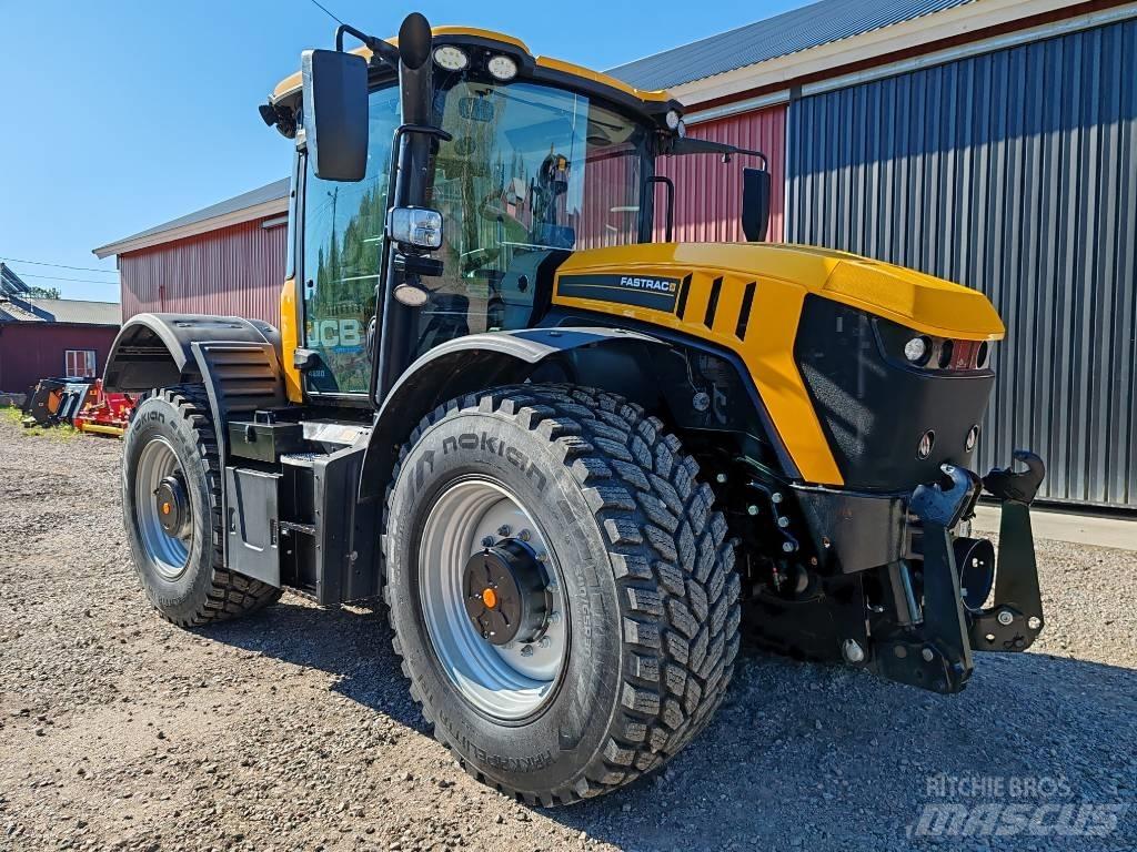 JCB Fastrac 4220 Trattori