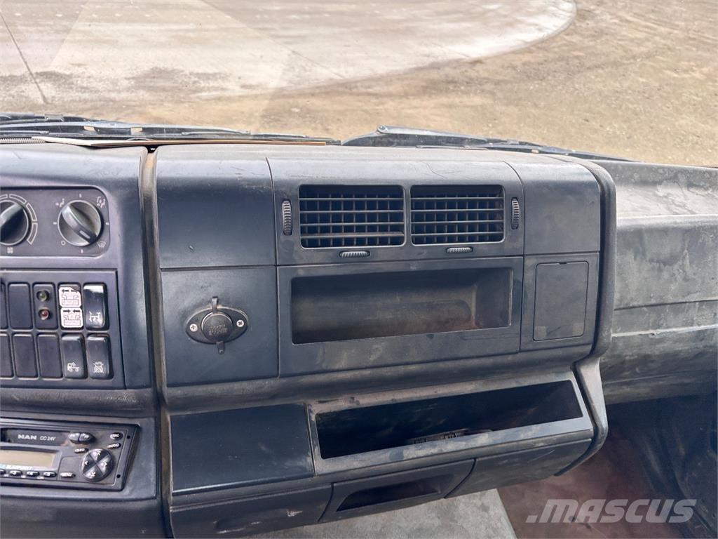 MAN TGL 12.180 Autocabinati