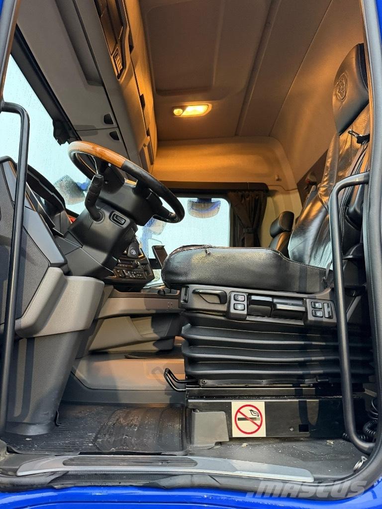 Scania R540B8x4*4NB Autocabinati