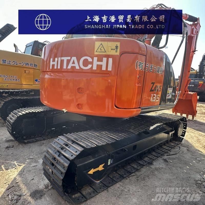 Hitachi ZX 135 Escavatori cingolati
