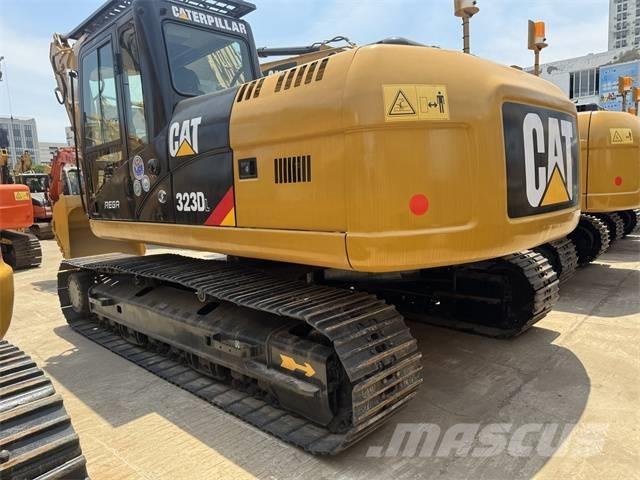 CAT 323 D L Escavatori cingolati