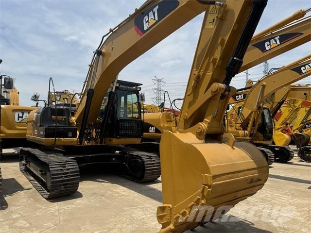 CAT 323 D L Escavatori cingolati